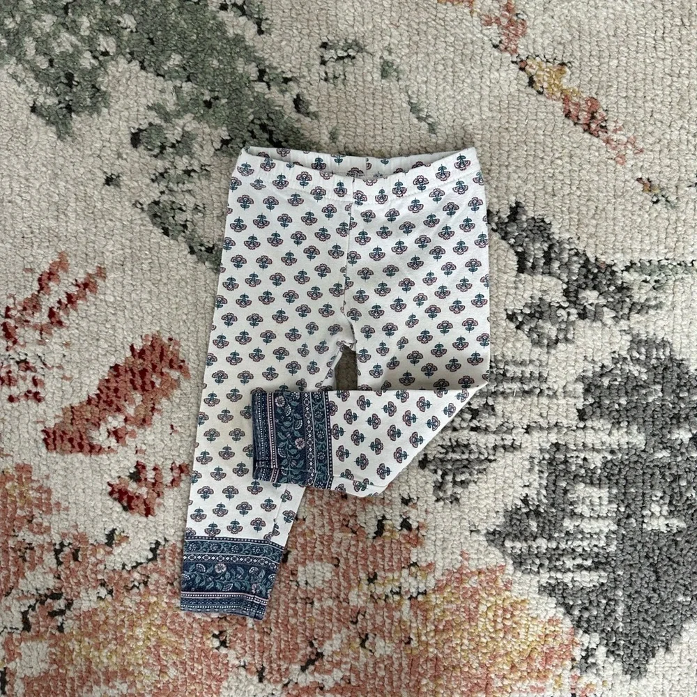5/$15 Carter’s 9 Month Baby Girl Bohemian Bottoms